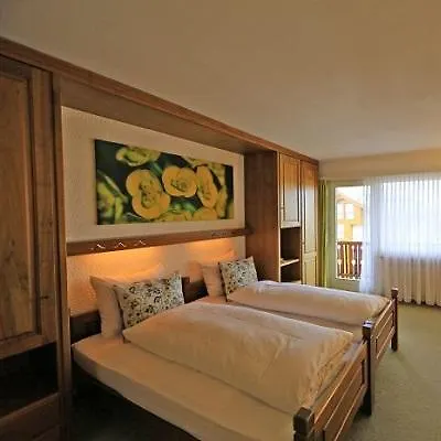 호텔 Hotel Art Furrer 3*