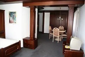 Hotel Art Furrer 호텔 리더알프