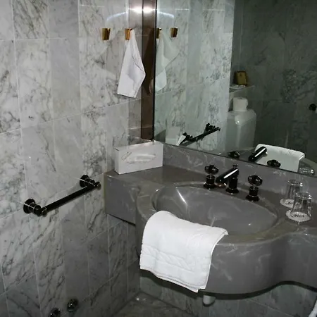 Hotel Art Furrer 호텔 리더알프